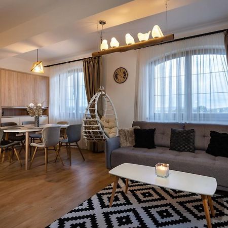 Goldenapartment Велка Ломница Екстериор снимка